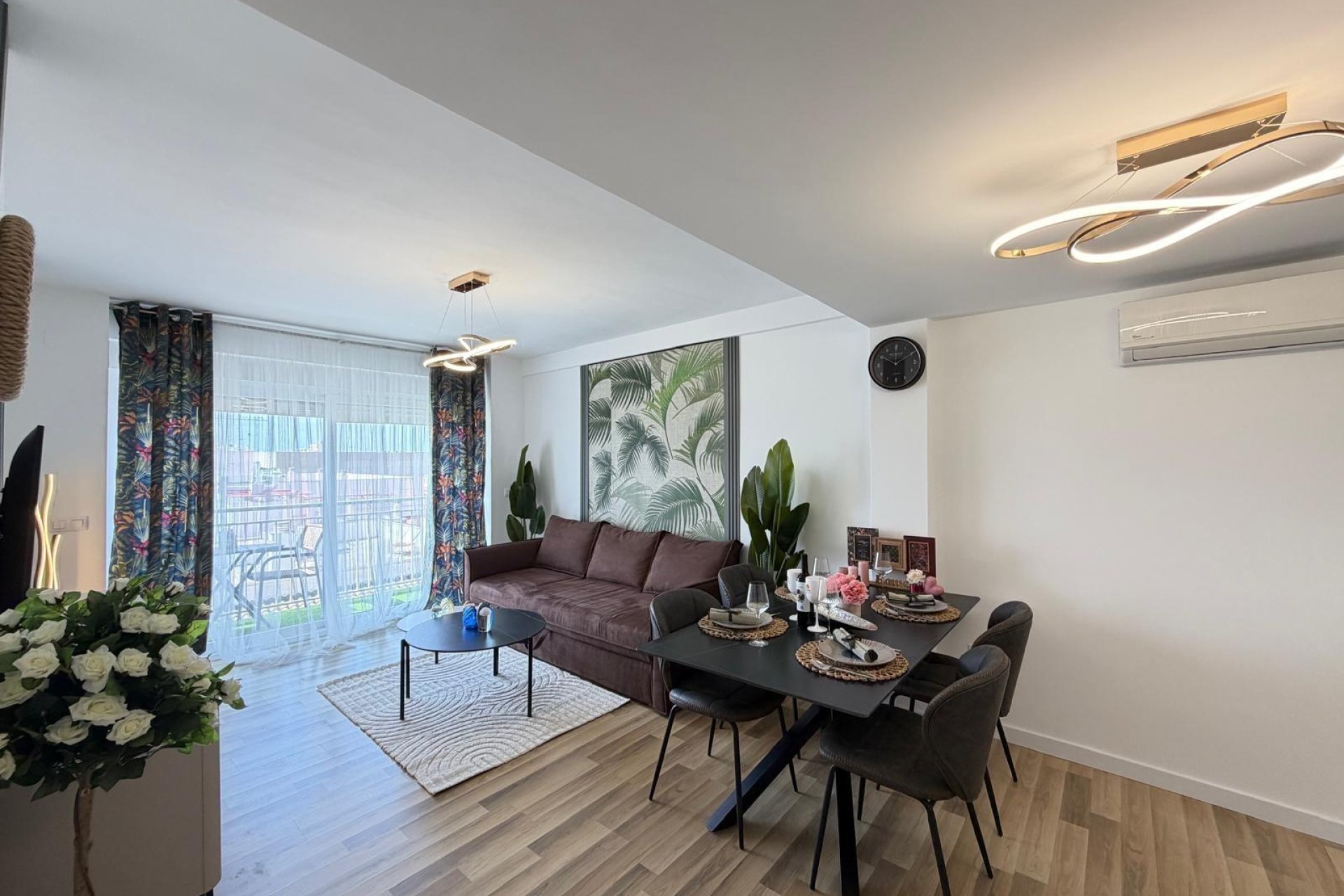Reventa - Apartment -
Torrevieja - Centro