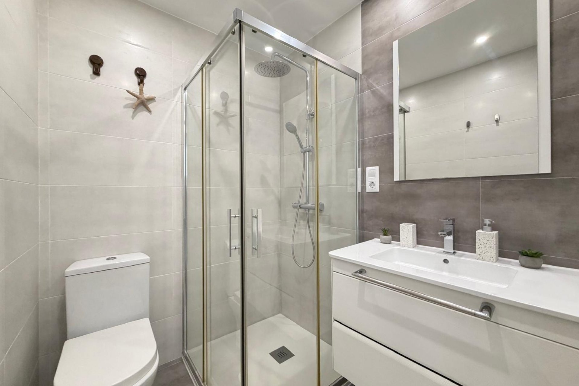 Reventa - Apartment -
Torrevieja - Centro