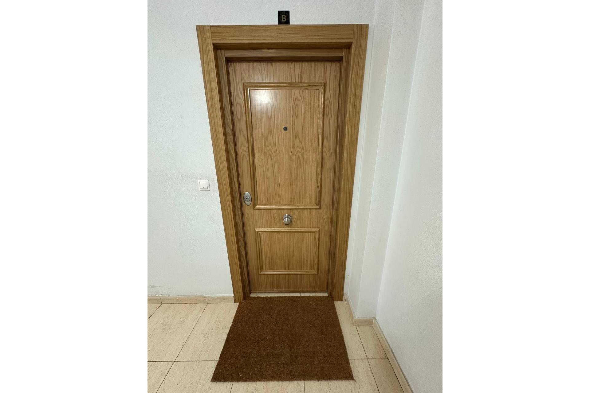 Reventa - Apartment -
Torrevieja - Centro