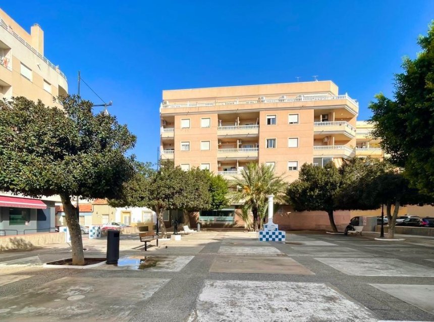 Reventa - Apartment -
Torrevieja - Centro