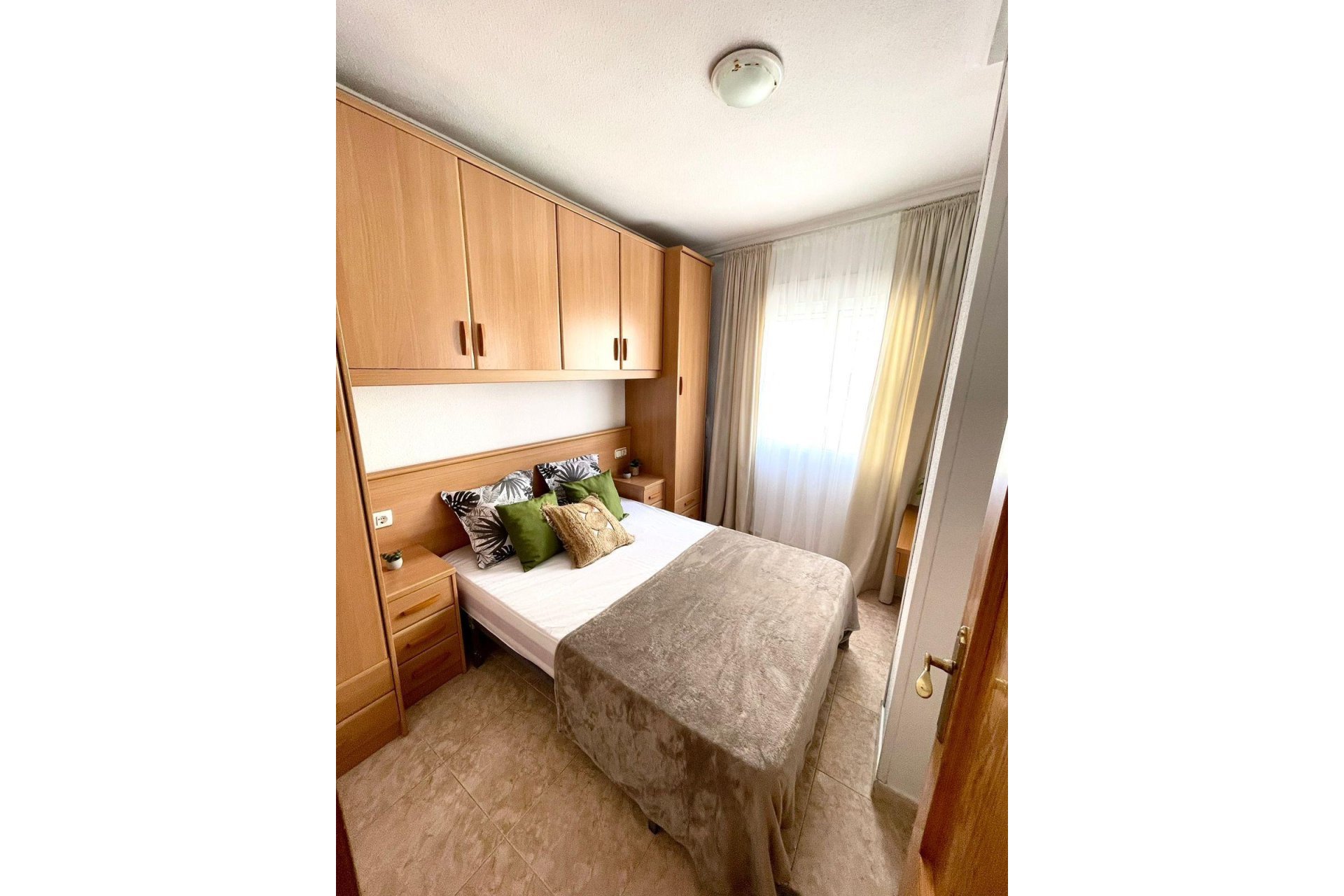 Reventa - Apartment -
Torrevieja - Centro