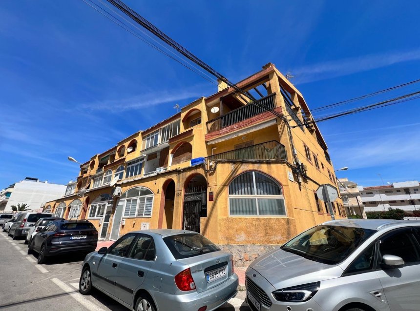 Reventa - Apartment -
Torrevieja - Centro