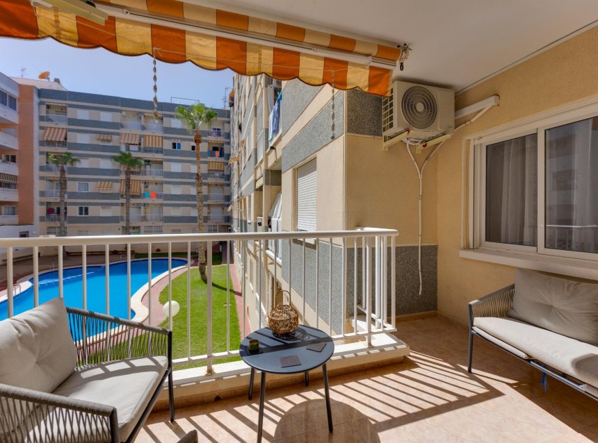 Reventa - Apartment -
Torrevieja - Centro
