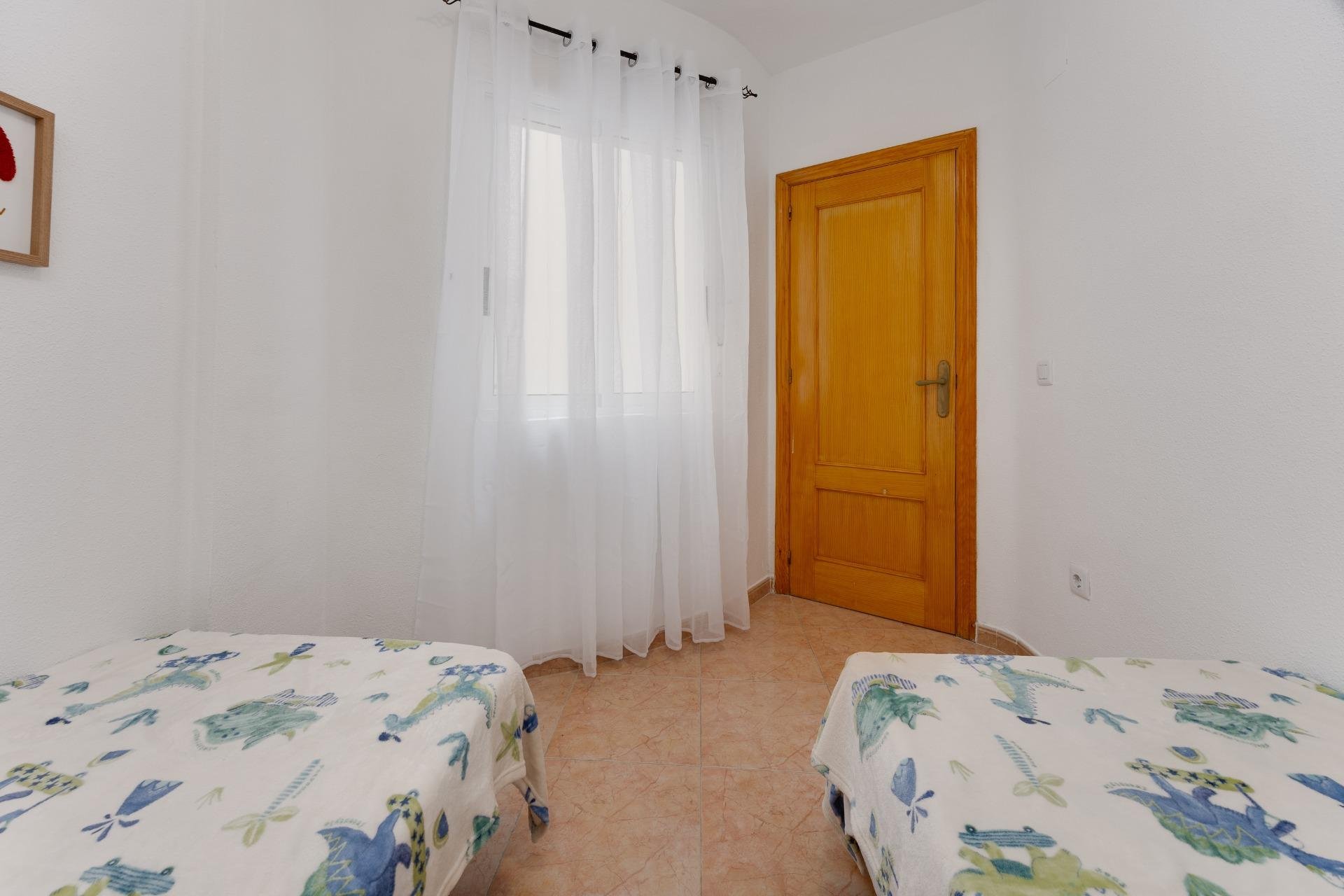 Reventa - Apartment -
Torrevieja - Centro