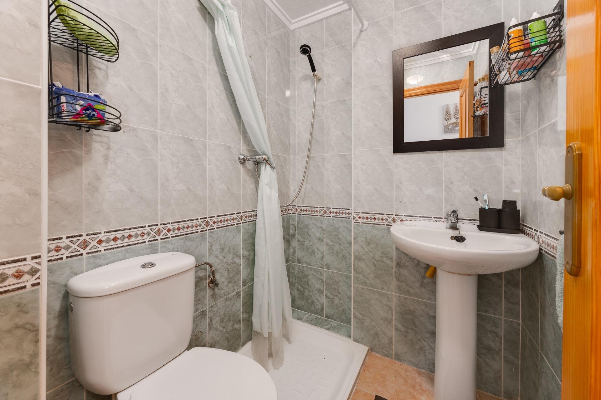 Reventa - Apartment -
Torrevieja - Centro