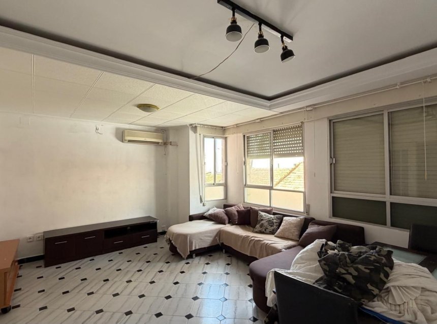 Reventa - Apartment -
Torrevieja - Centro