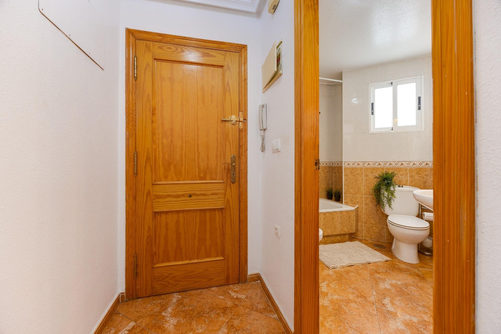 Reventa - Apartment -
Torrevieja - Centro