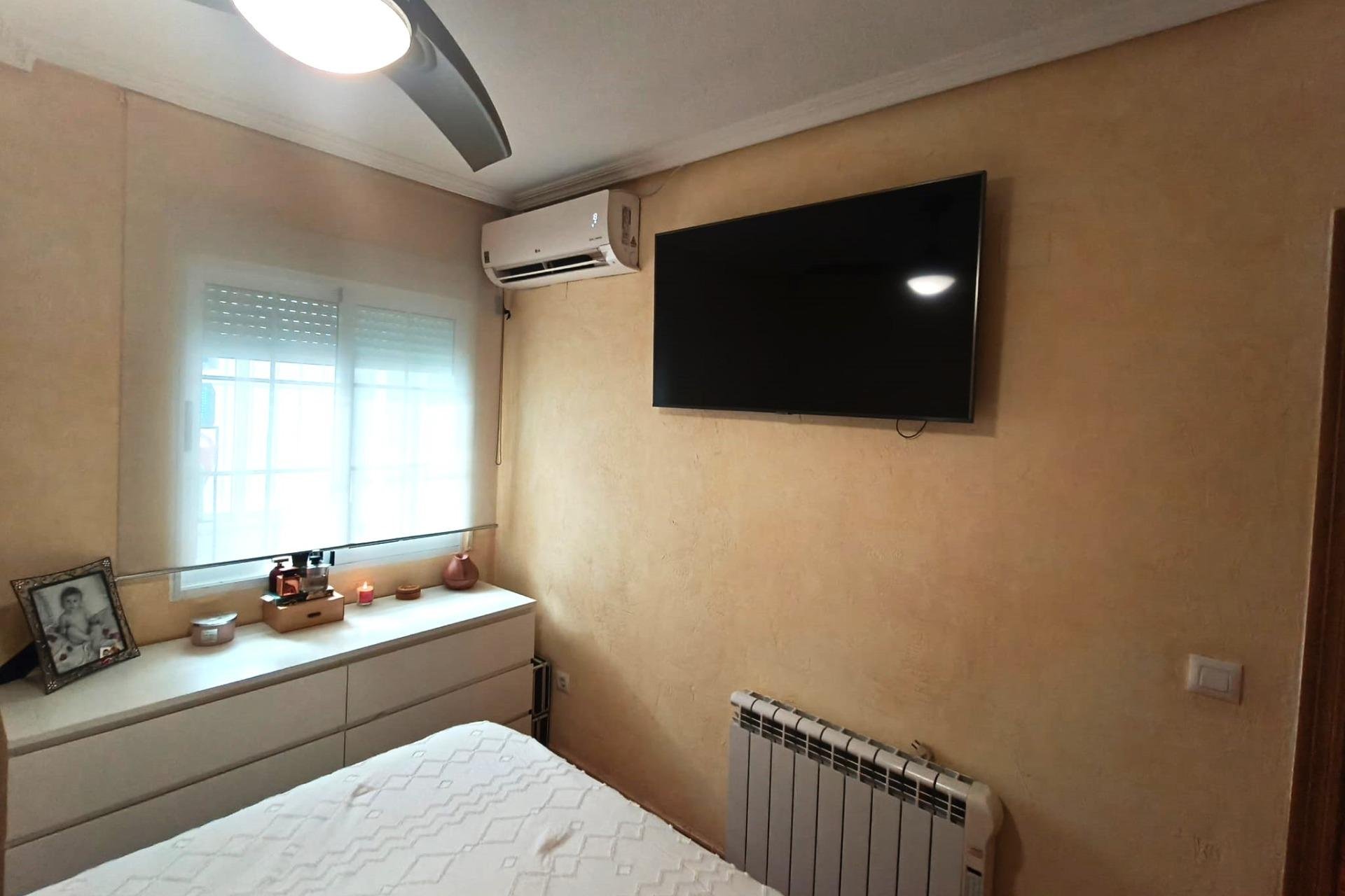 Reventa - Apartment -
Torrevieja - Centro