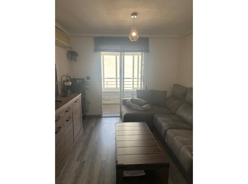 Reventa - Apartment -
Torrevieja - Centro