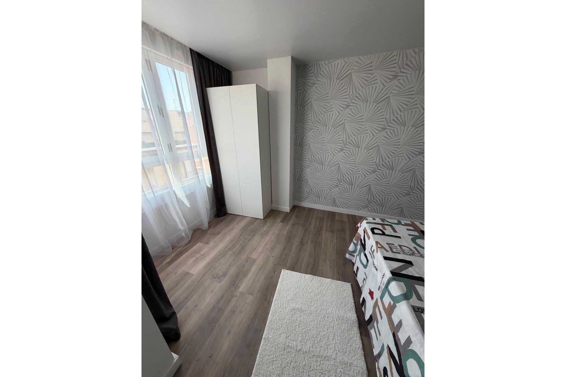 Reventa - Apartment -
Torrevieja - Centro