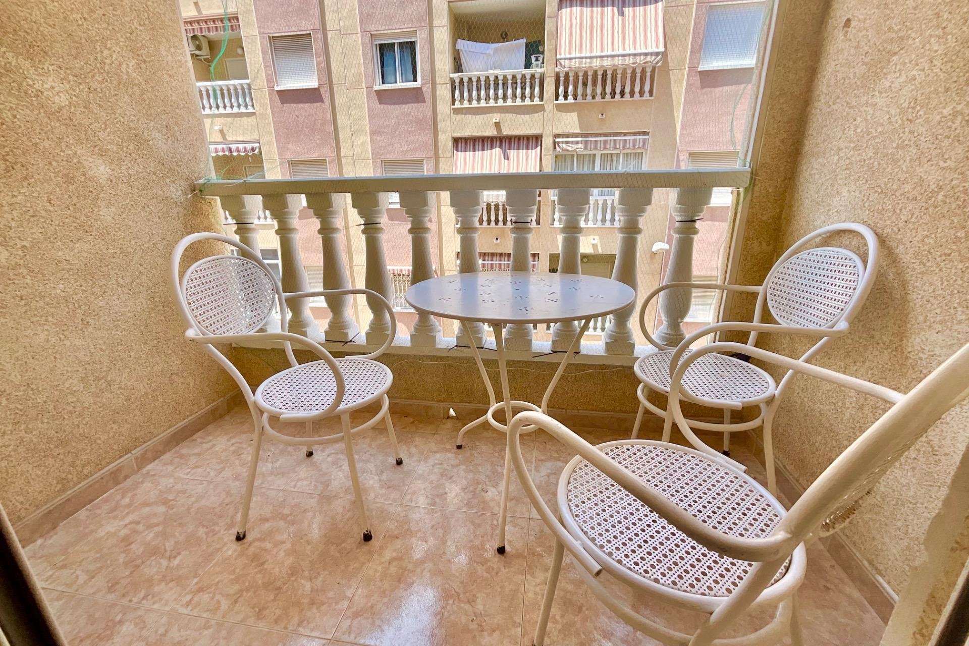 Reventa - Apartment -
Torrevieja - Centro