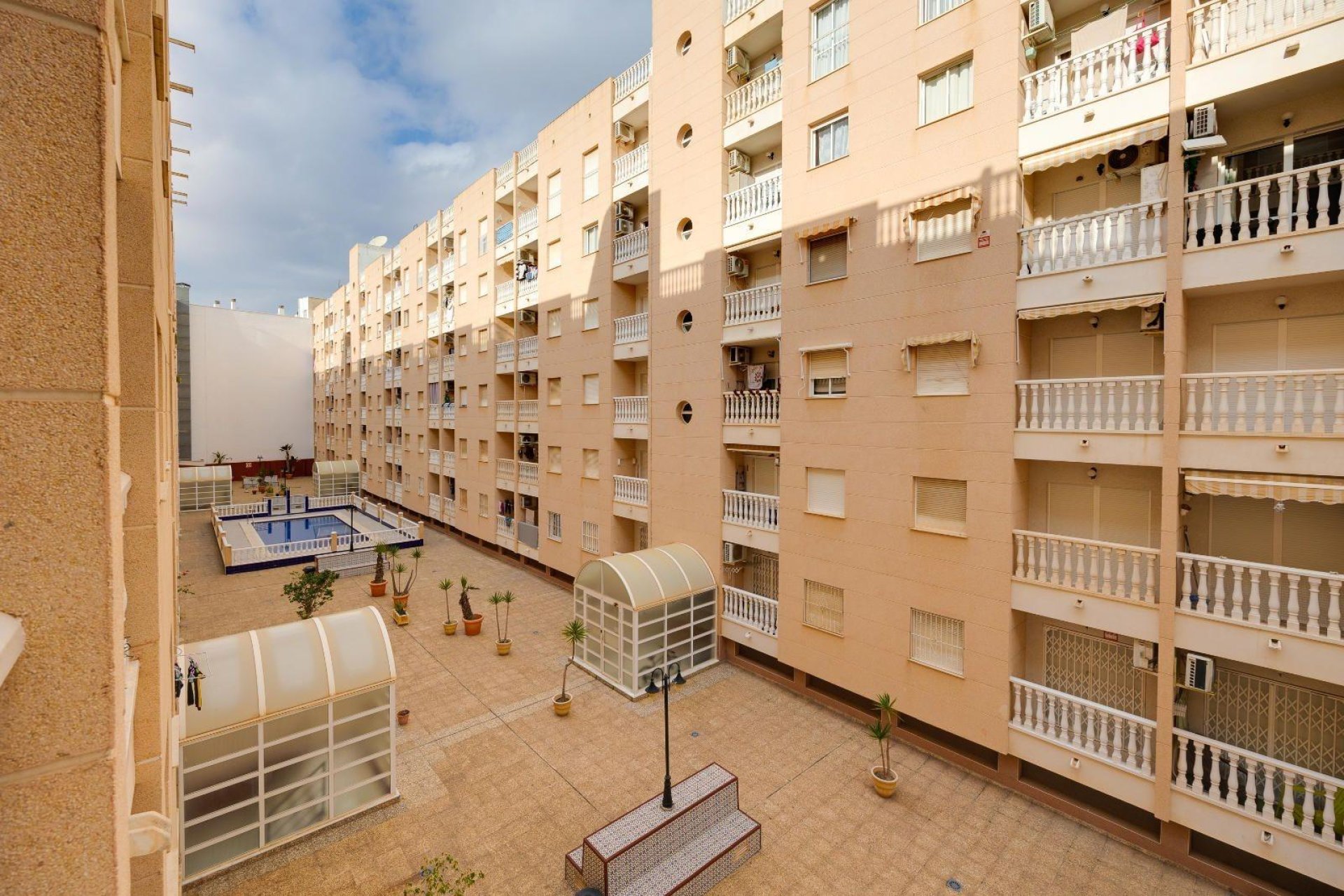 Reventa - Apartment -
Torrevieja - Centro