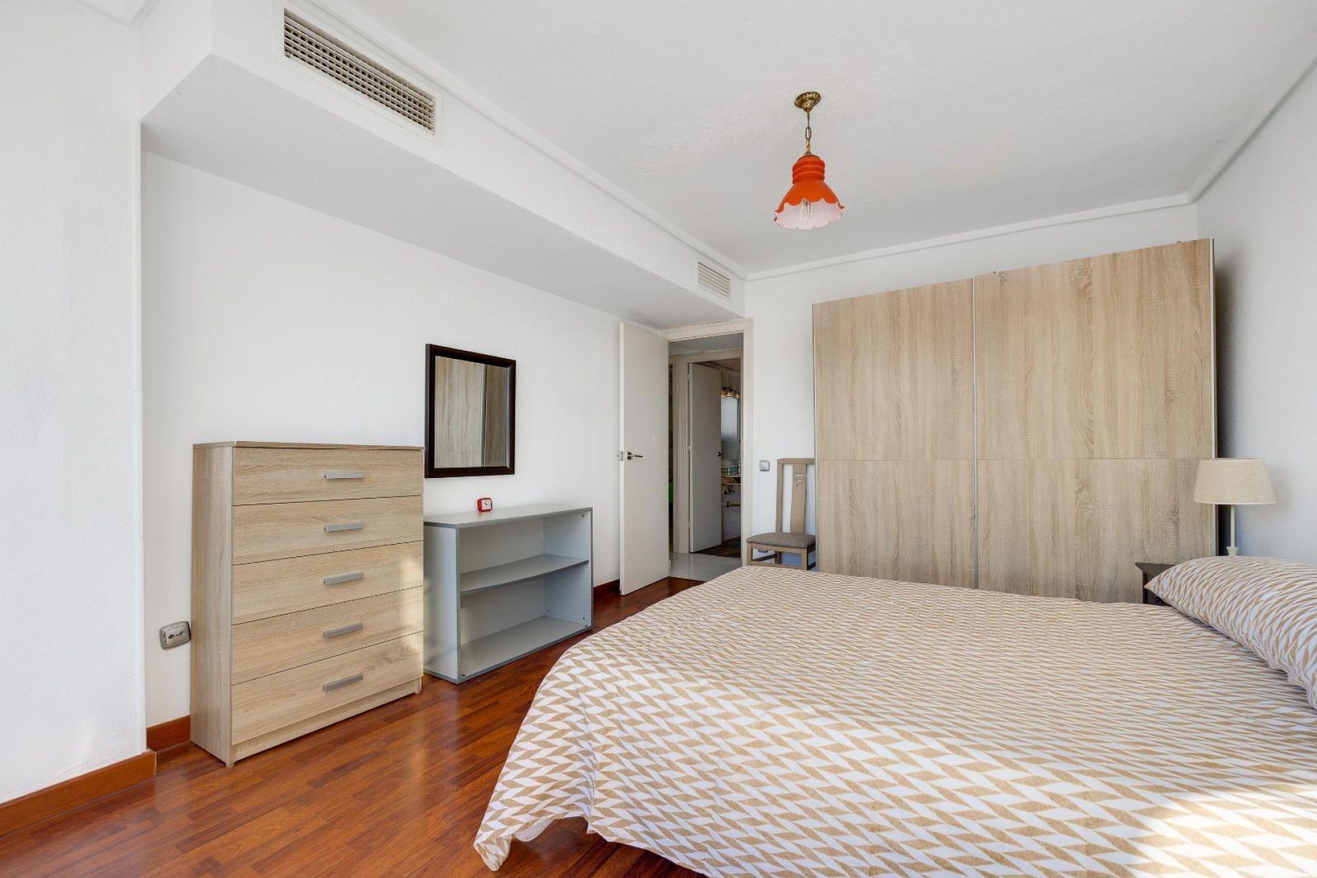 Reventa - Apartment -
Torrevieja - Centro