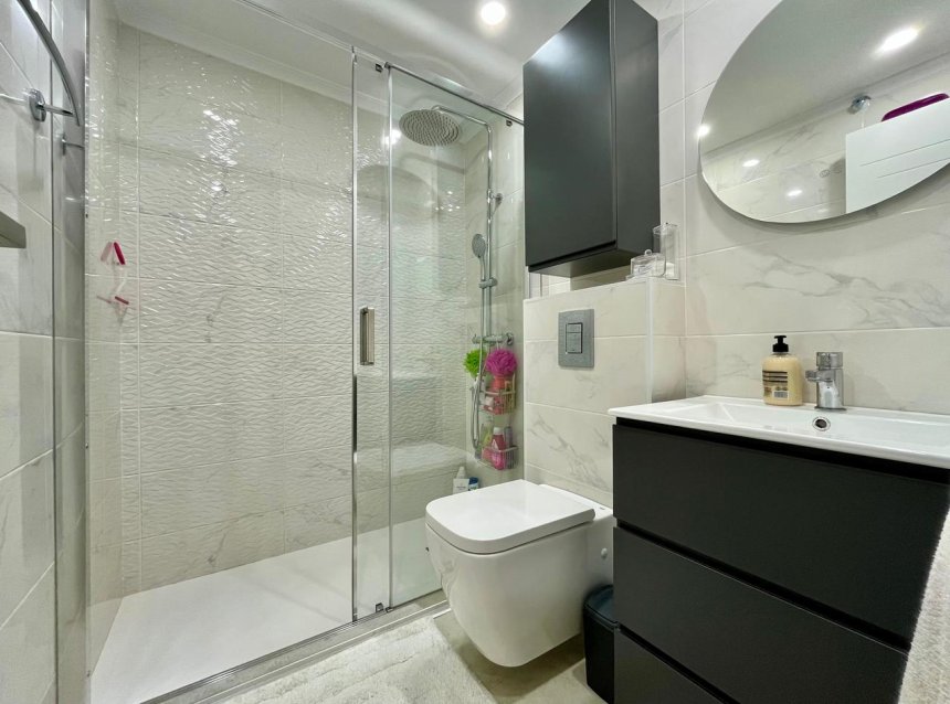 Reventa - Apartment -
Torrevieja - Costa Blanca