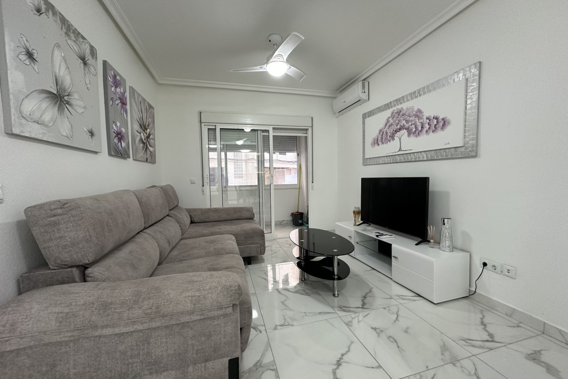 Reventa - Apartment -
Torrevieja - Costa Blanca