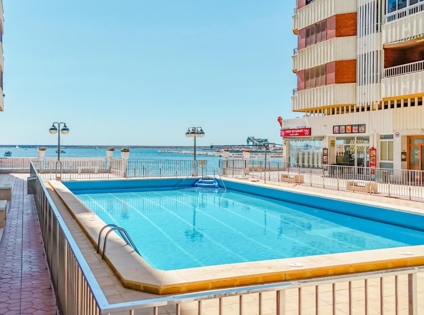 Reventa - Apartment -
Torrevieja - Costa Blanca
