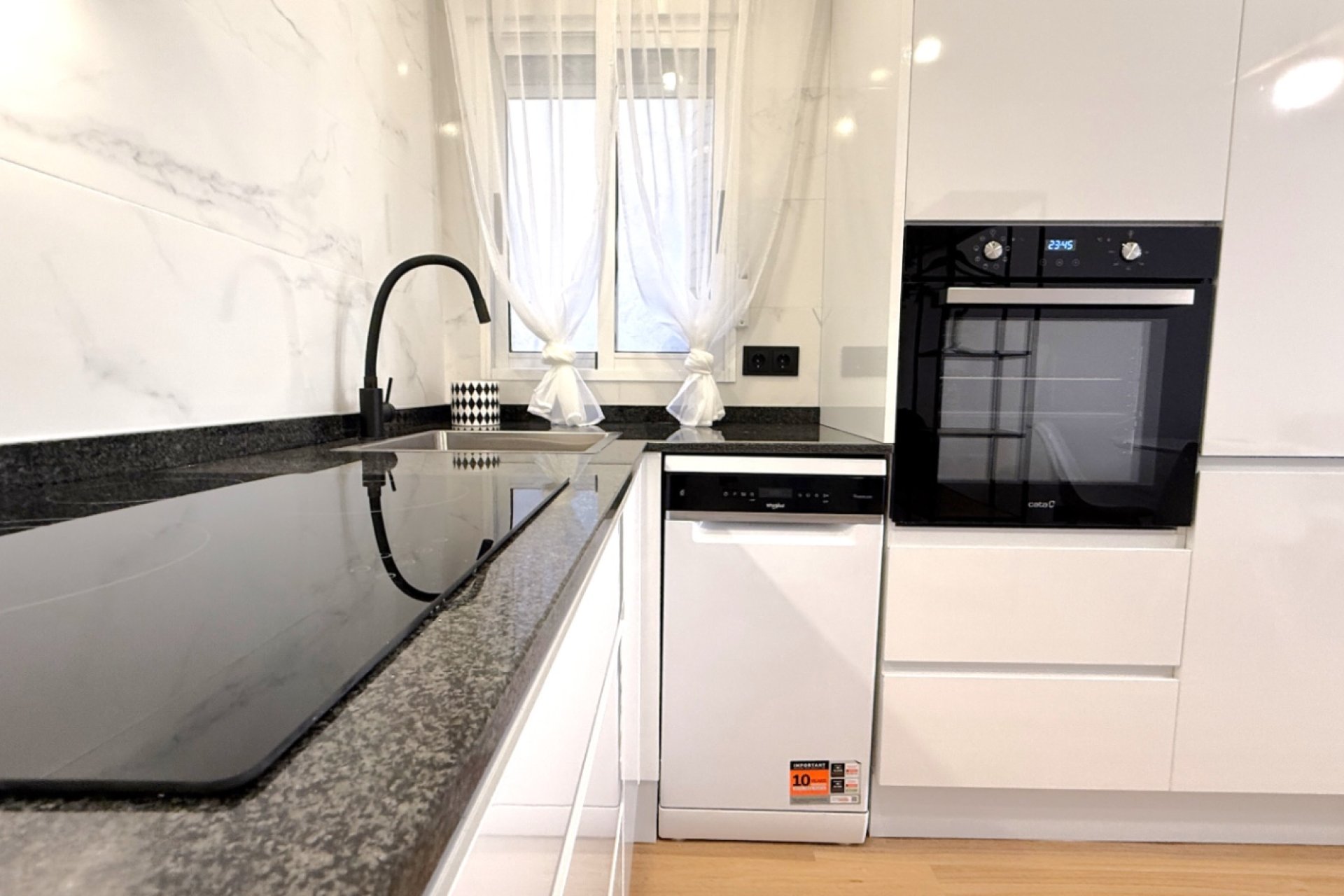 Reventa - Apartment -
Torrevieja - Costa Blanca