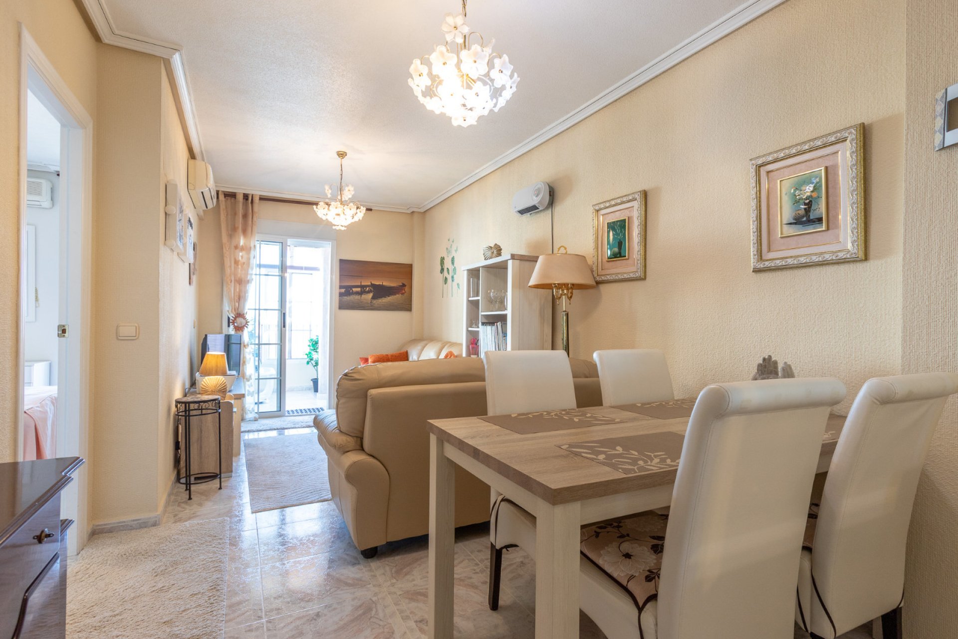 Reventa - Apartment -
Torrevieja - Costa Blanca