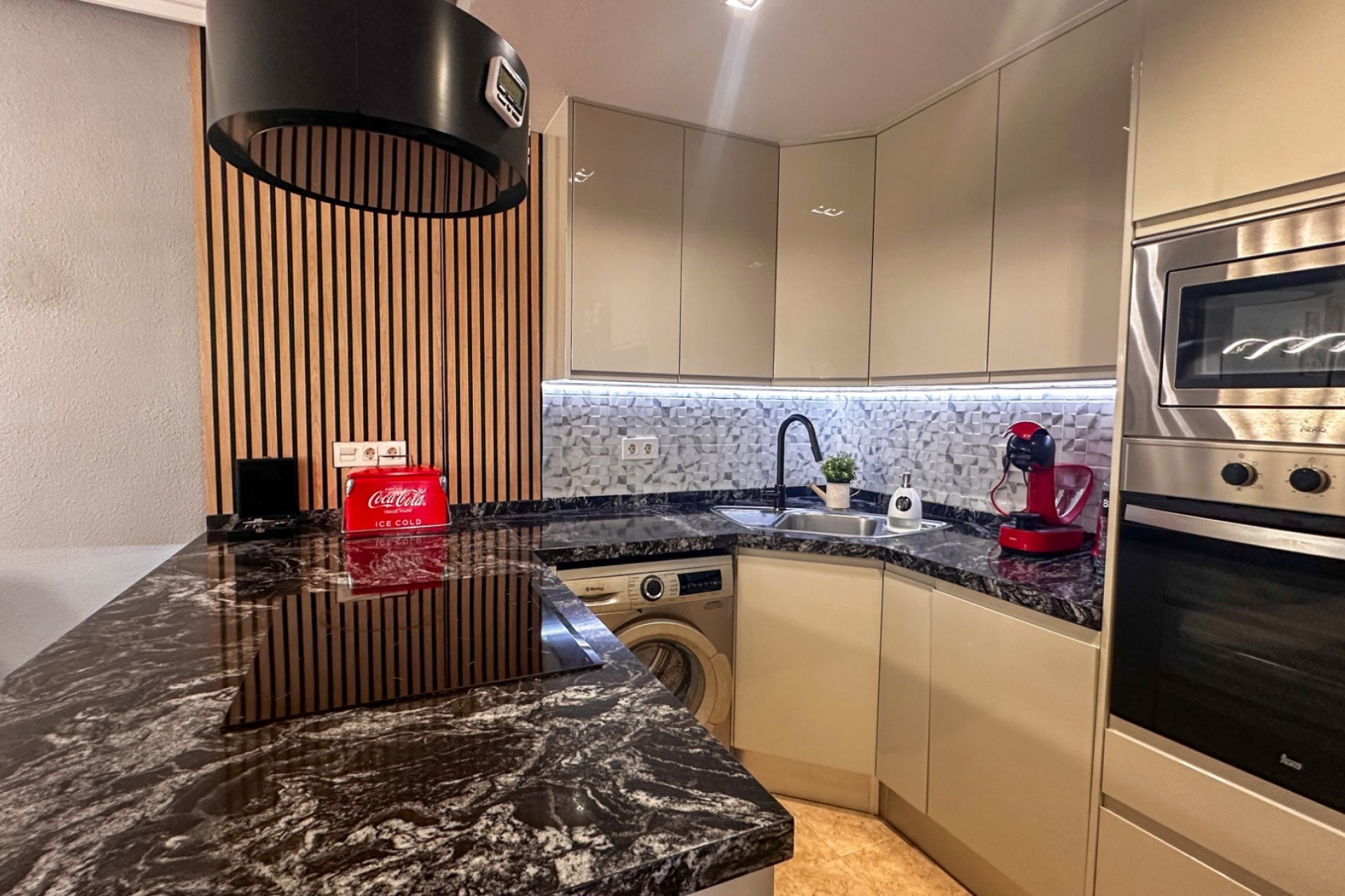 Reventa - Apartment -
Torrevieja - Costa Blanca