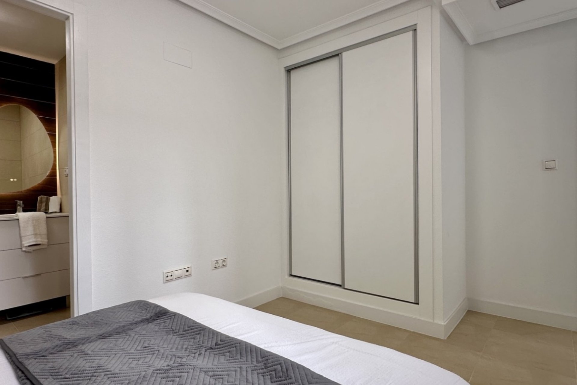 Reventa - Apartment -
Torrevieja - Costa Blanca