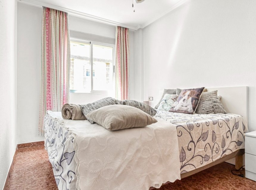 Reventa - Apartment -
Torrevieja - Costa Blanca