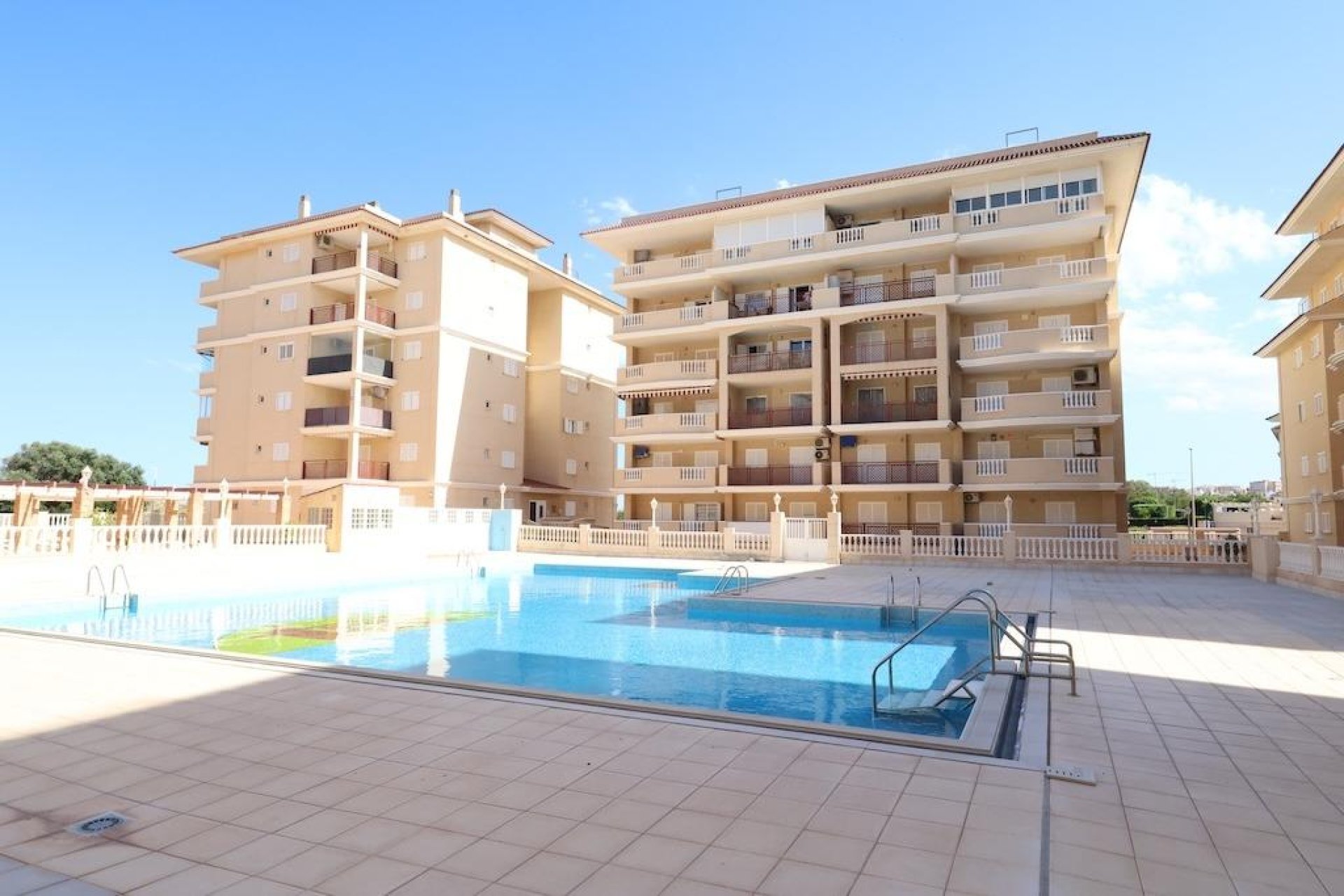 Reventa - Apartment -
Torrevieja - Costa Blanca