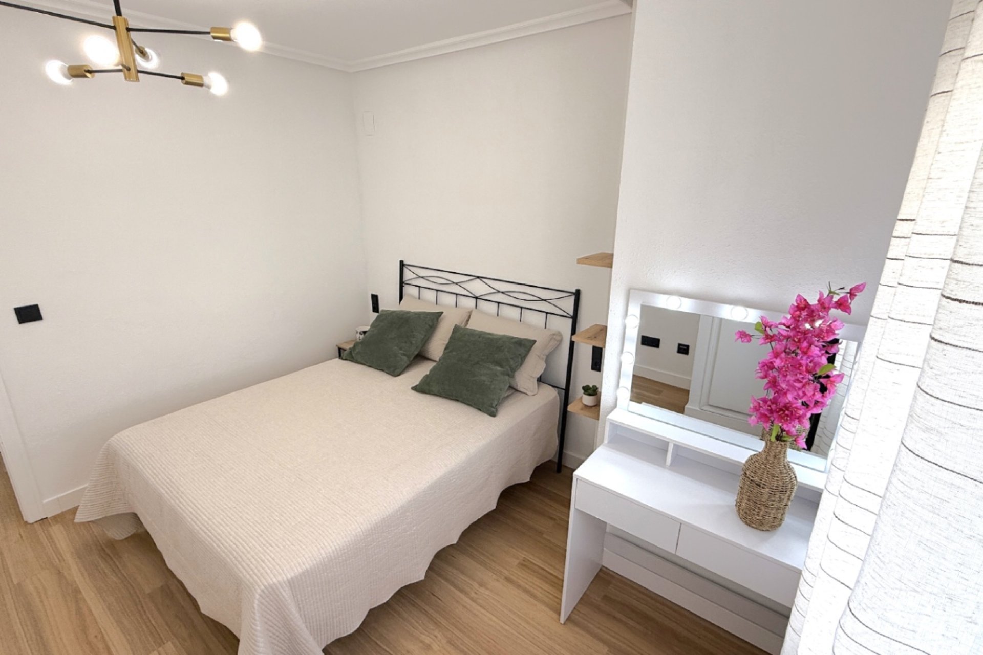 Reventa - Apartment -
Torrevieja - Costa Blanca