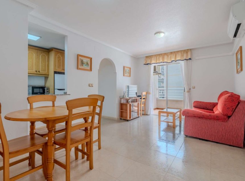 Reventa - Apartment -
Torrevieja - Costa Blanca