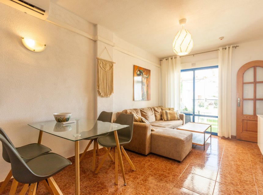 Reventa - Apartment -
Torrevieja - Costa Blanca