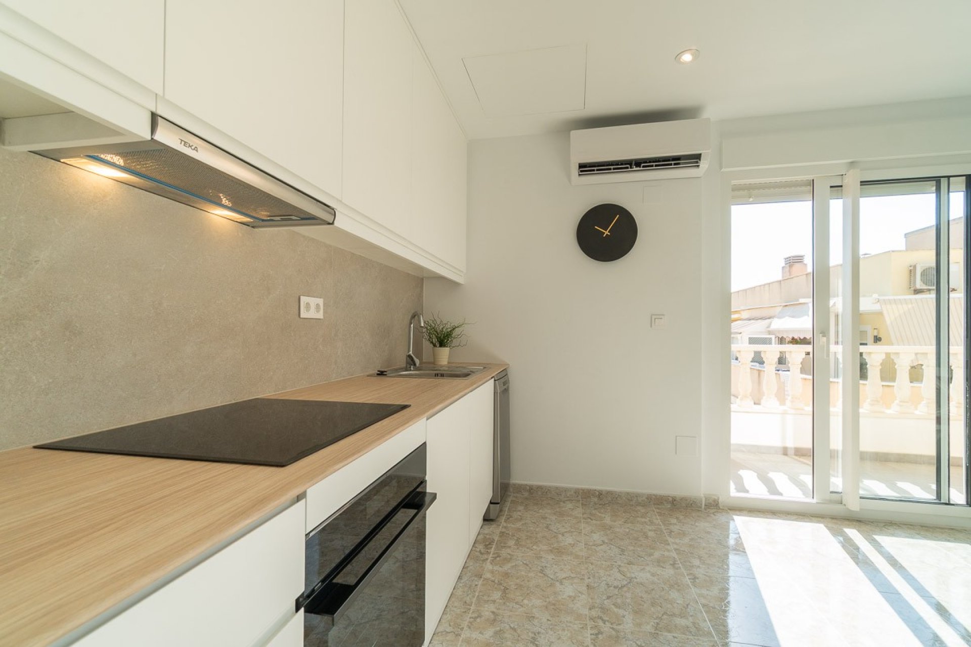 Reventa - Apartment -
Torrevieja - Costa Blanca