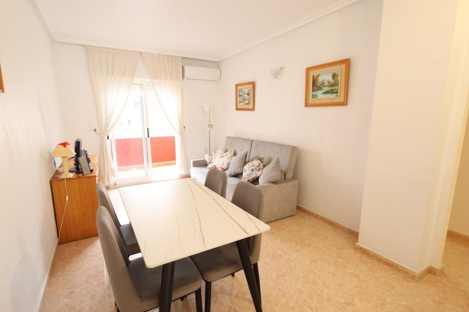 Reventa - Apartment -
Torrevieja - Costa Blanca