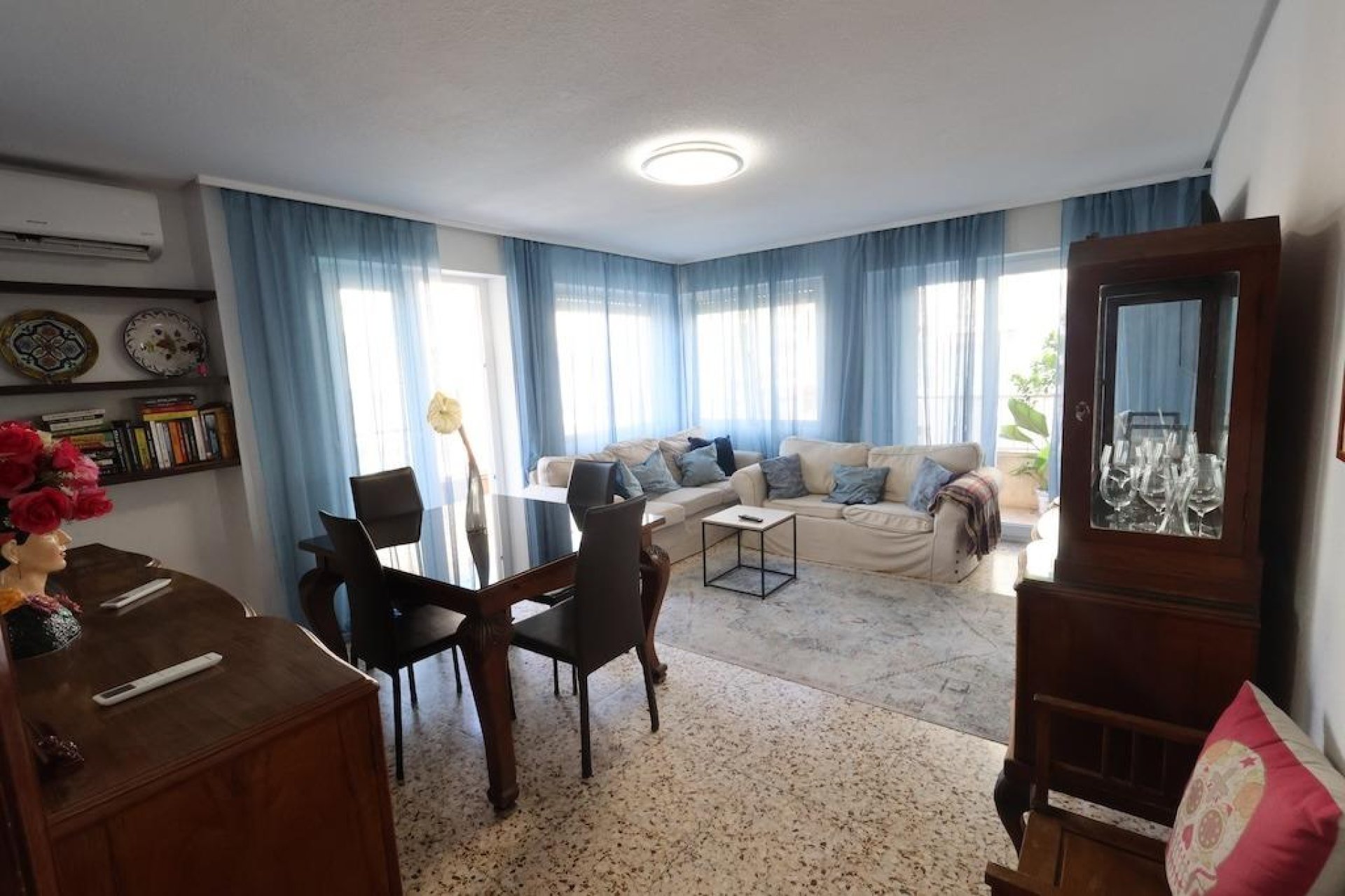 Reventa - Apartment -
Torrevieja - Costa Blanca