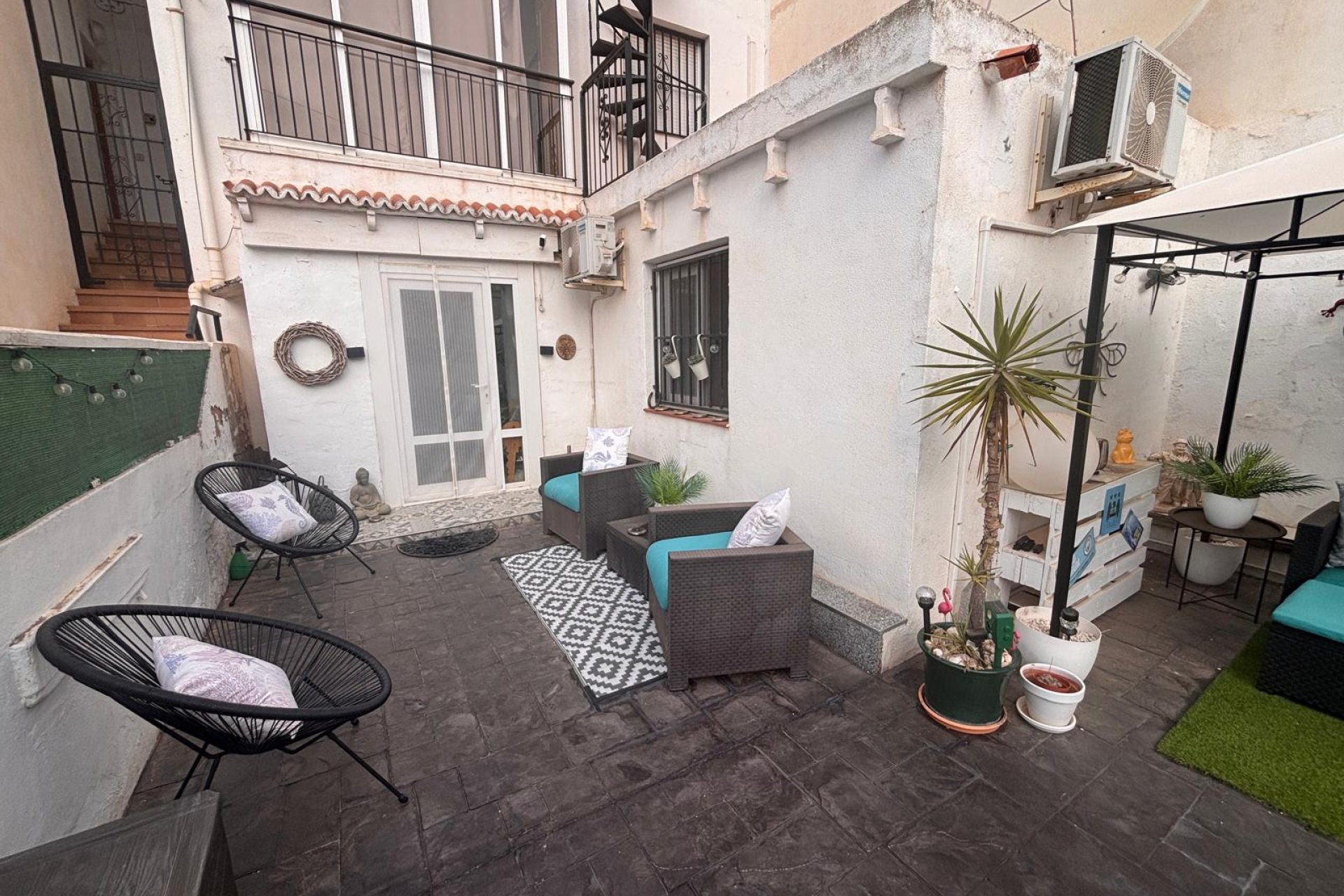 Reventa - Apartment -
Torrevieja - Costa Blanca