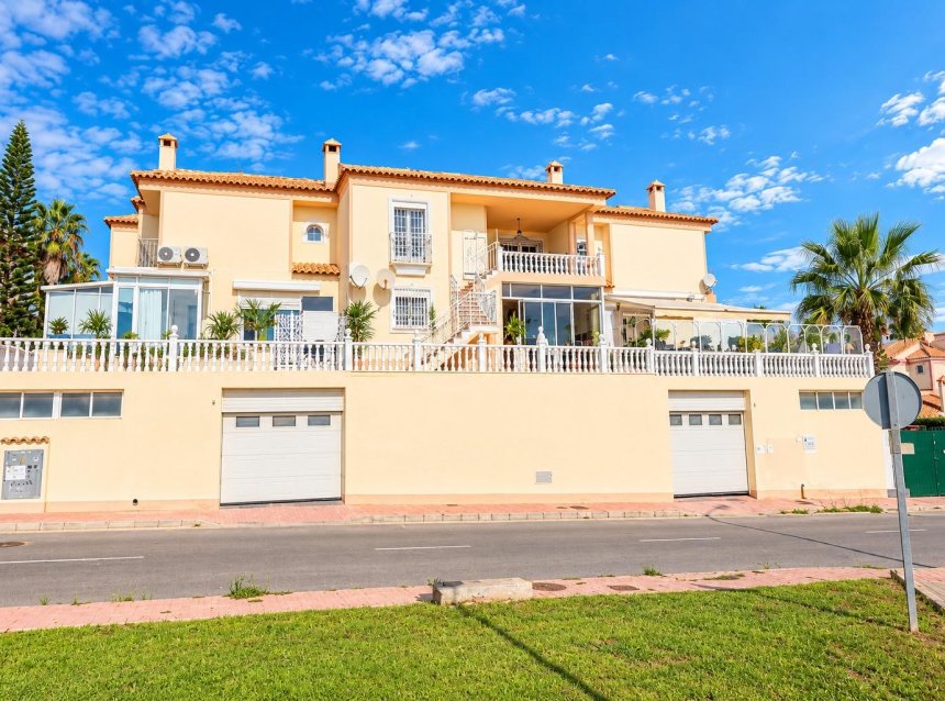Reventa - Apartment -
Torrevieja - Costa Blanca