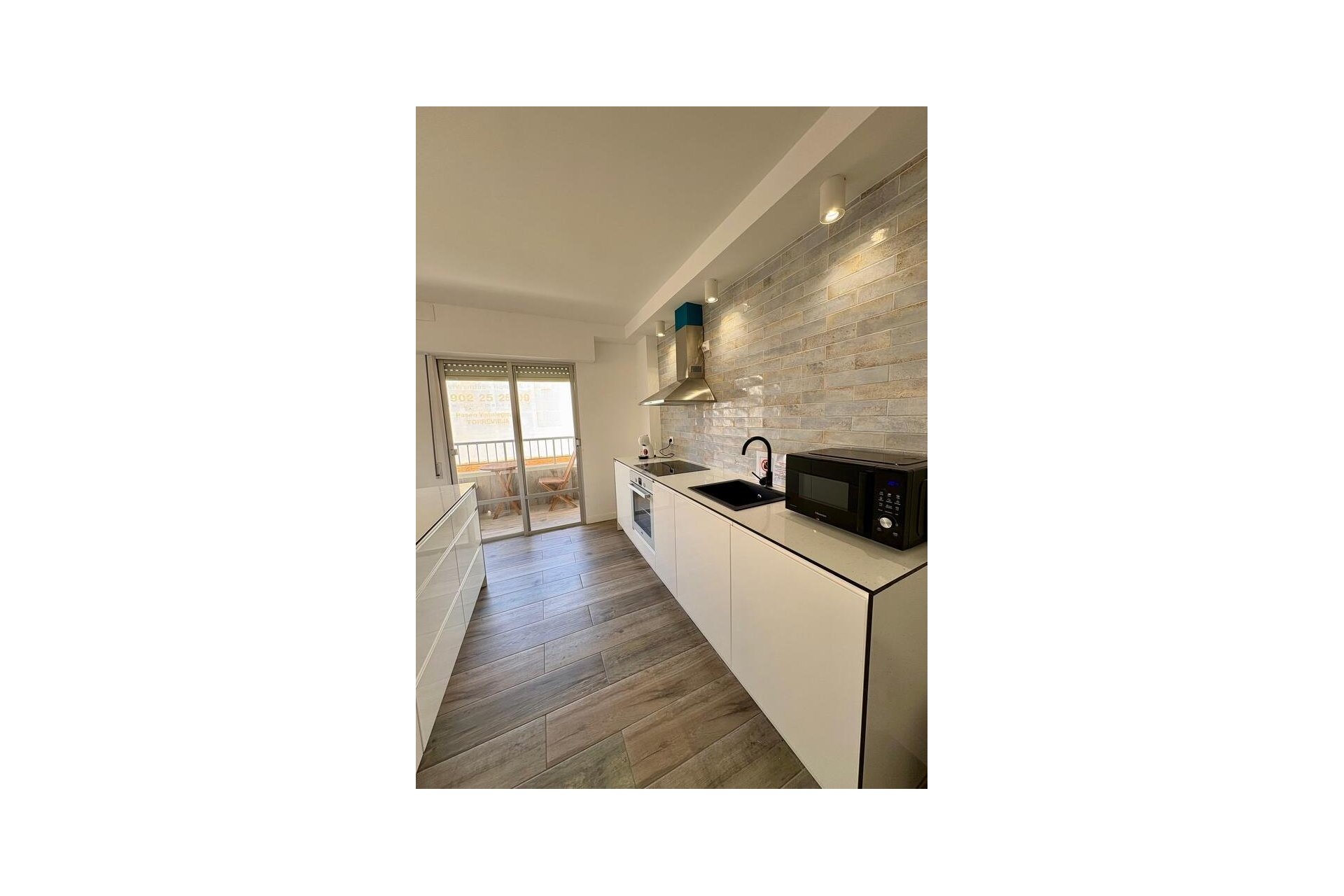 Reventa - Apartment -
Torrevieja - Costa Blanca