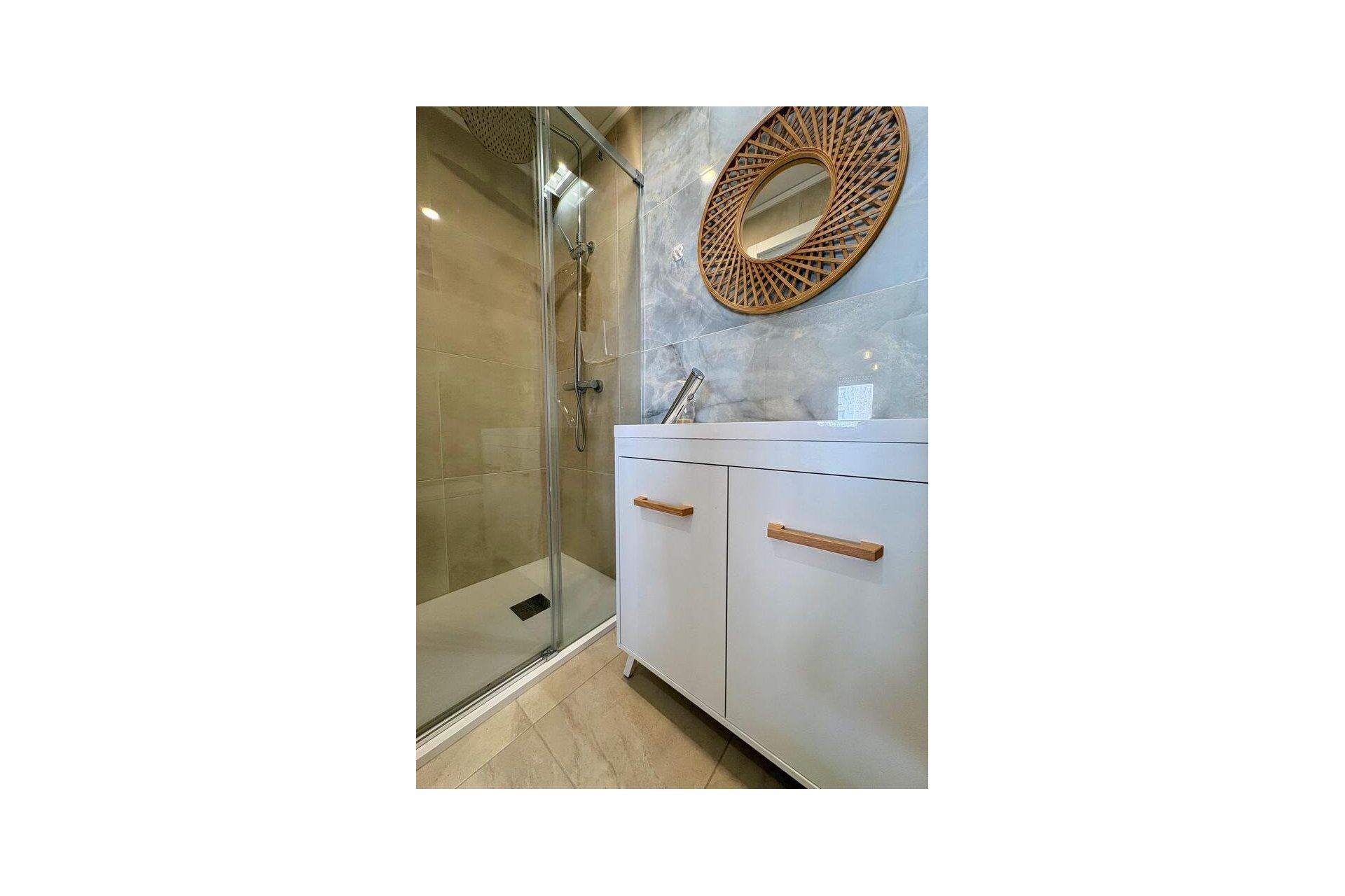 Reventa - Apartment -
Torrevieja - Costa Blanca