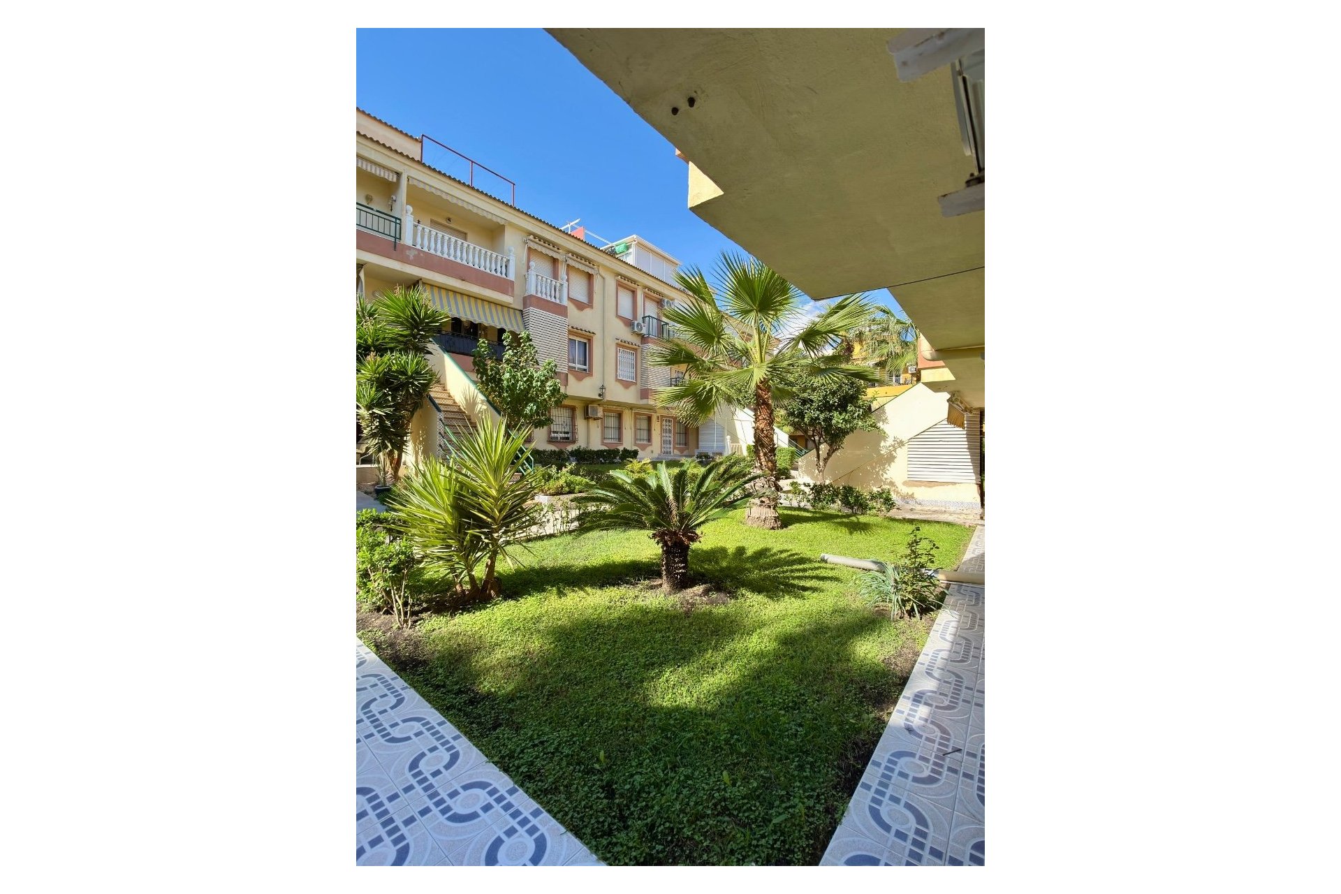 Reventa - Apartment -
Torrevieja - Costa Blanca