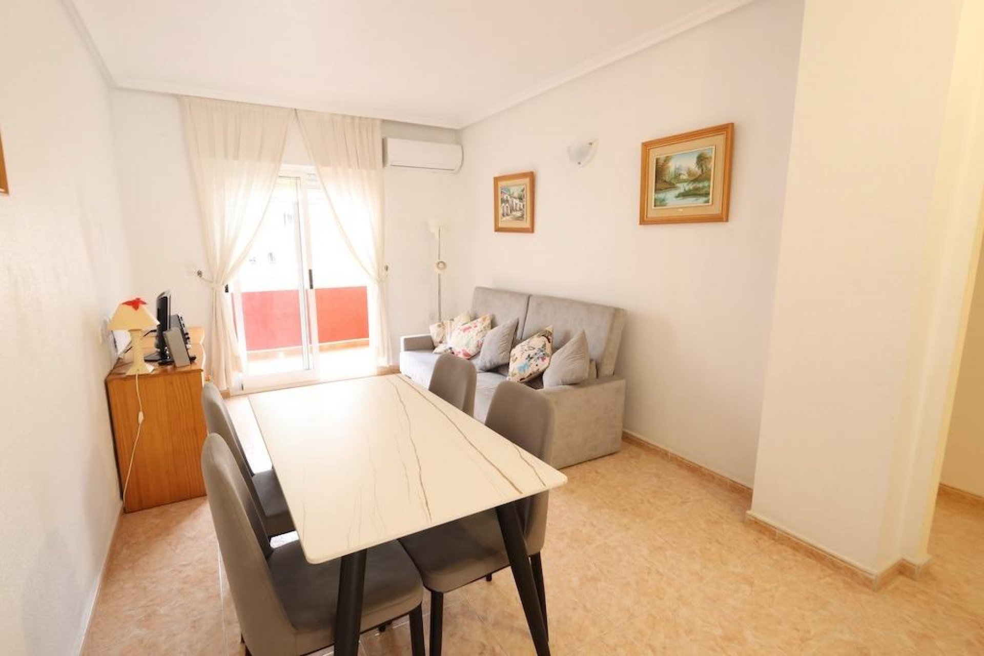 Reventa - Apartment -
Torrevieja - Costa Blanca