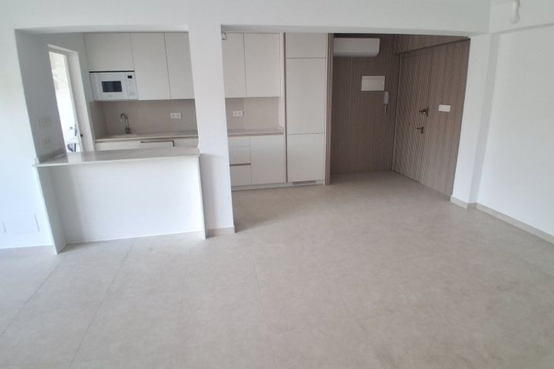 Reventa - Apartment -
Torrevieja - Costa Blanca