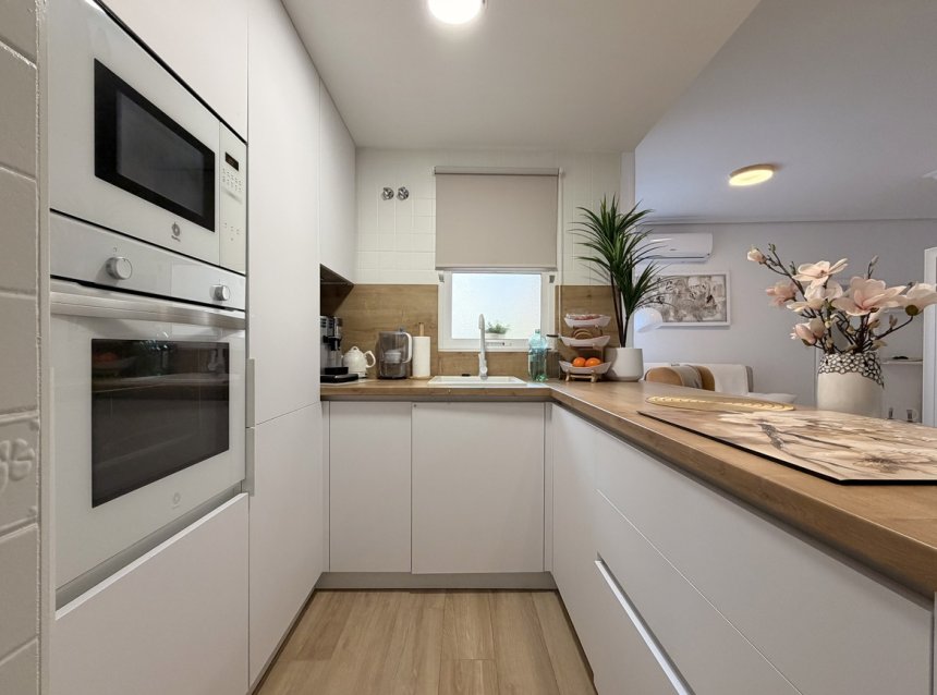 Reventa - Apartment -
Torrevieja - Costa Blanca