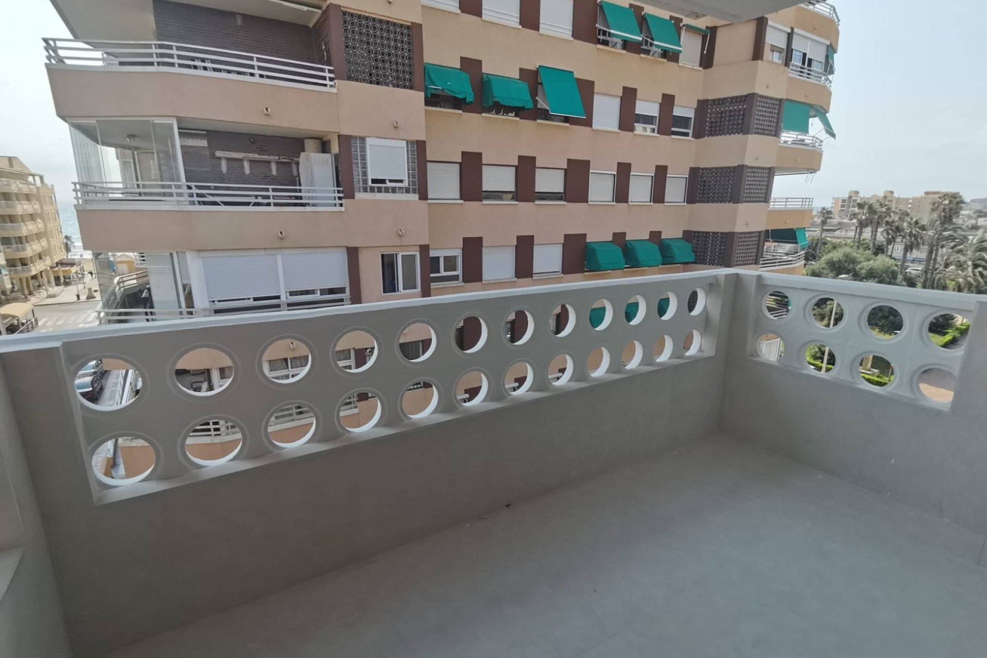 Reventa - Apartment -
Torrevieja - Costa Blanca