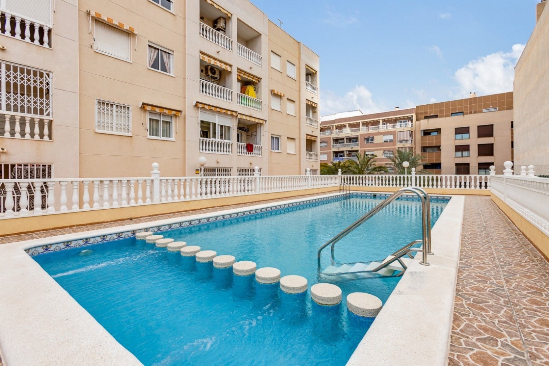 Reventa - Apartment -
Torrevieja - Costa Blanca