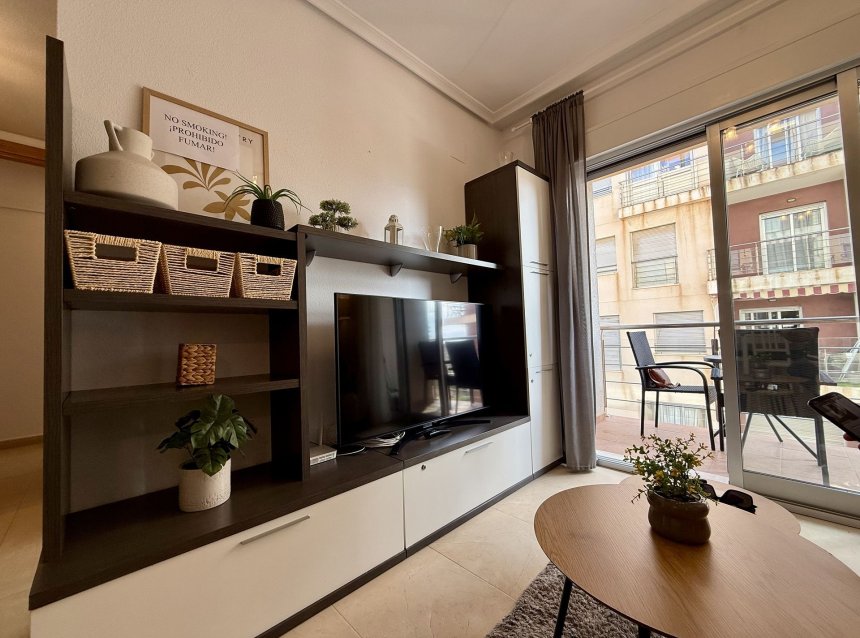 Reventa - Apartment -
Torrevieja - Costa Blanca