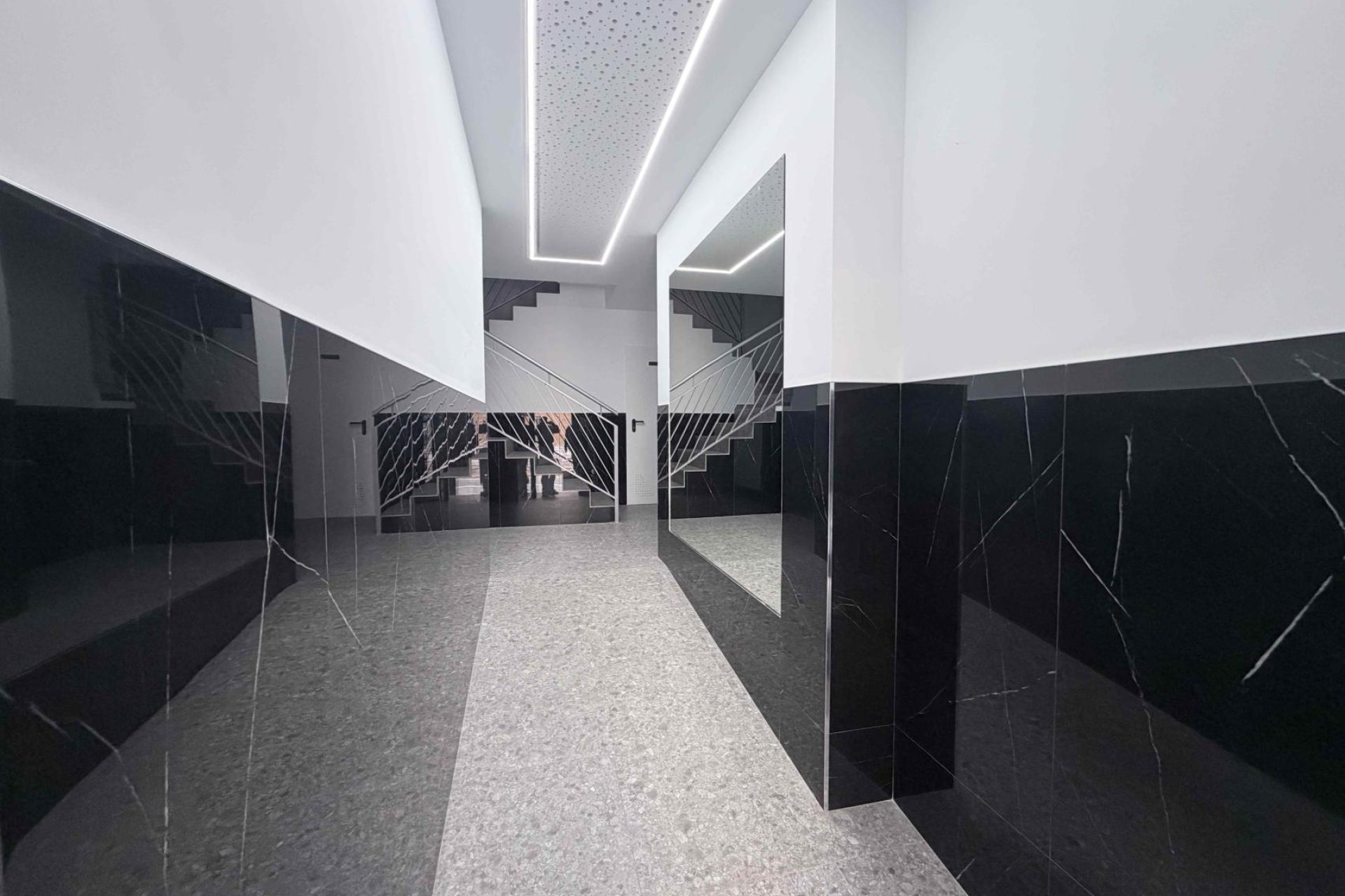 Reventa - Apartment -
Torrevieja - Costa Blanca