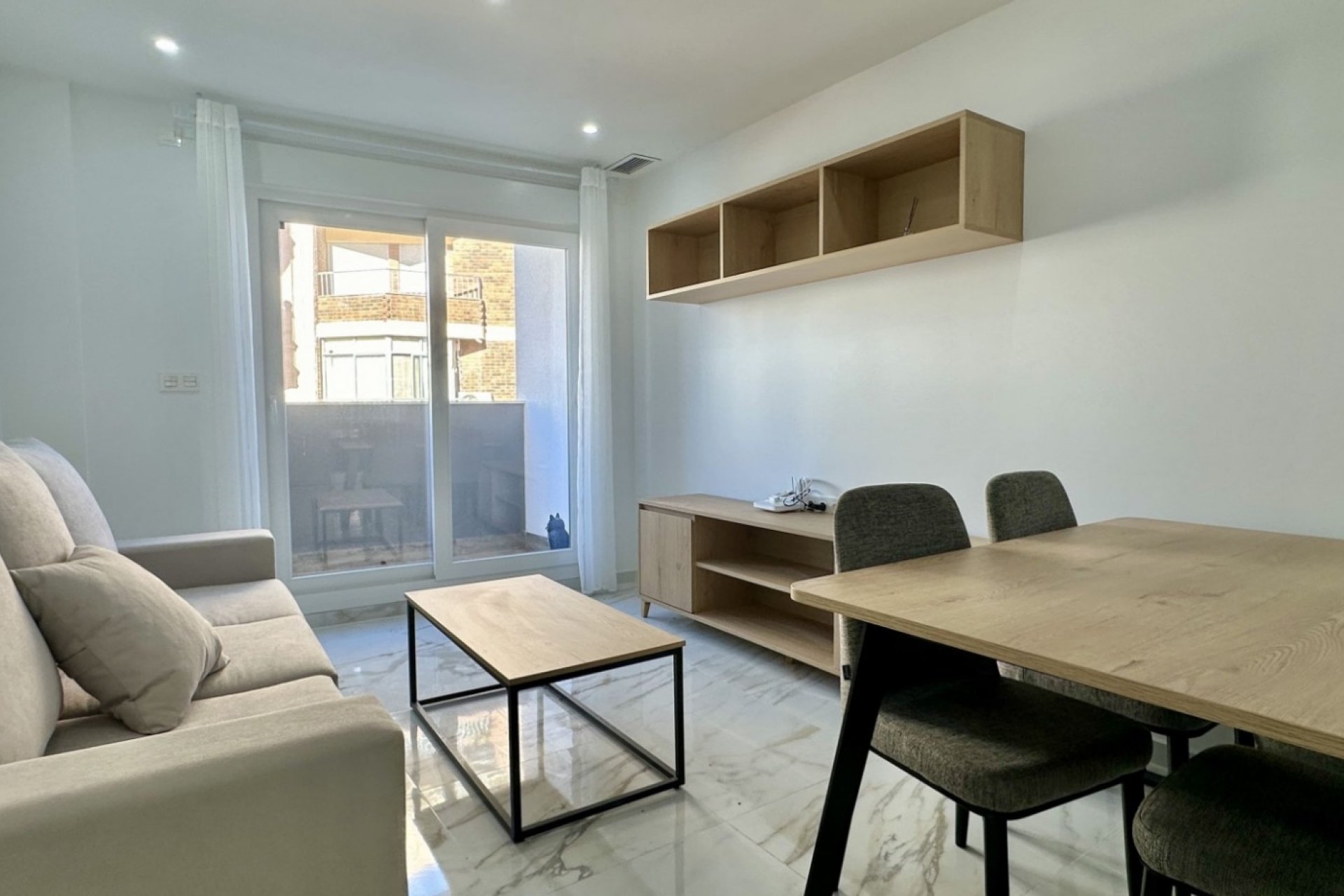 Reventa - Apartment -
Torrevieja - Costa Blanca