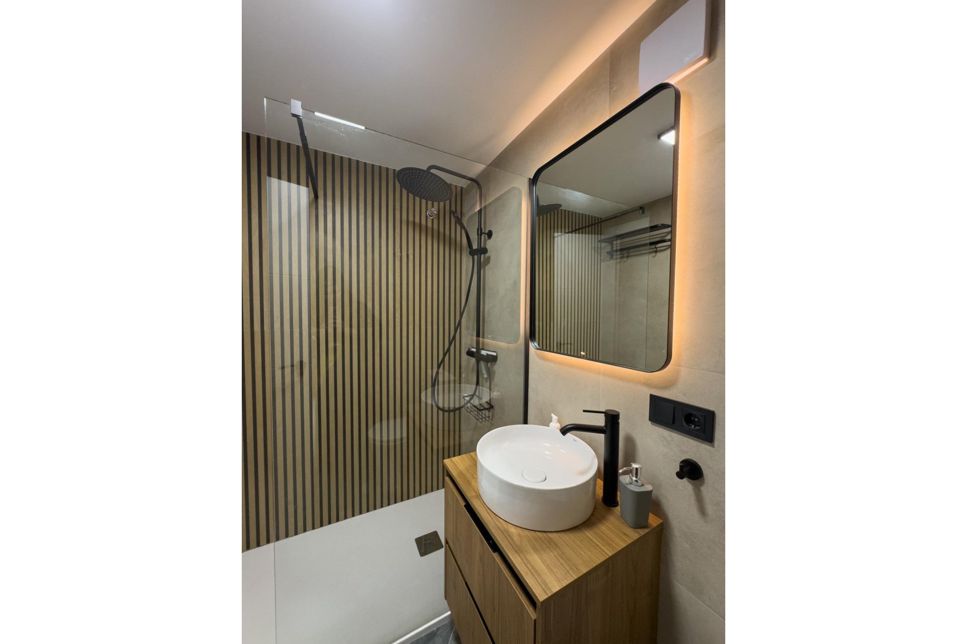 Reventa - Apartment -
Torrevieja - Curva Del Palangre