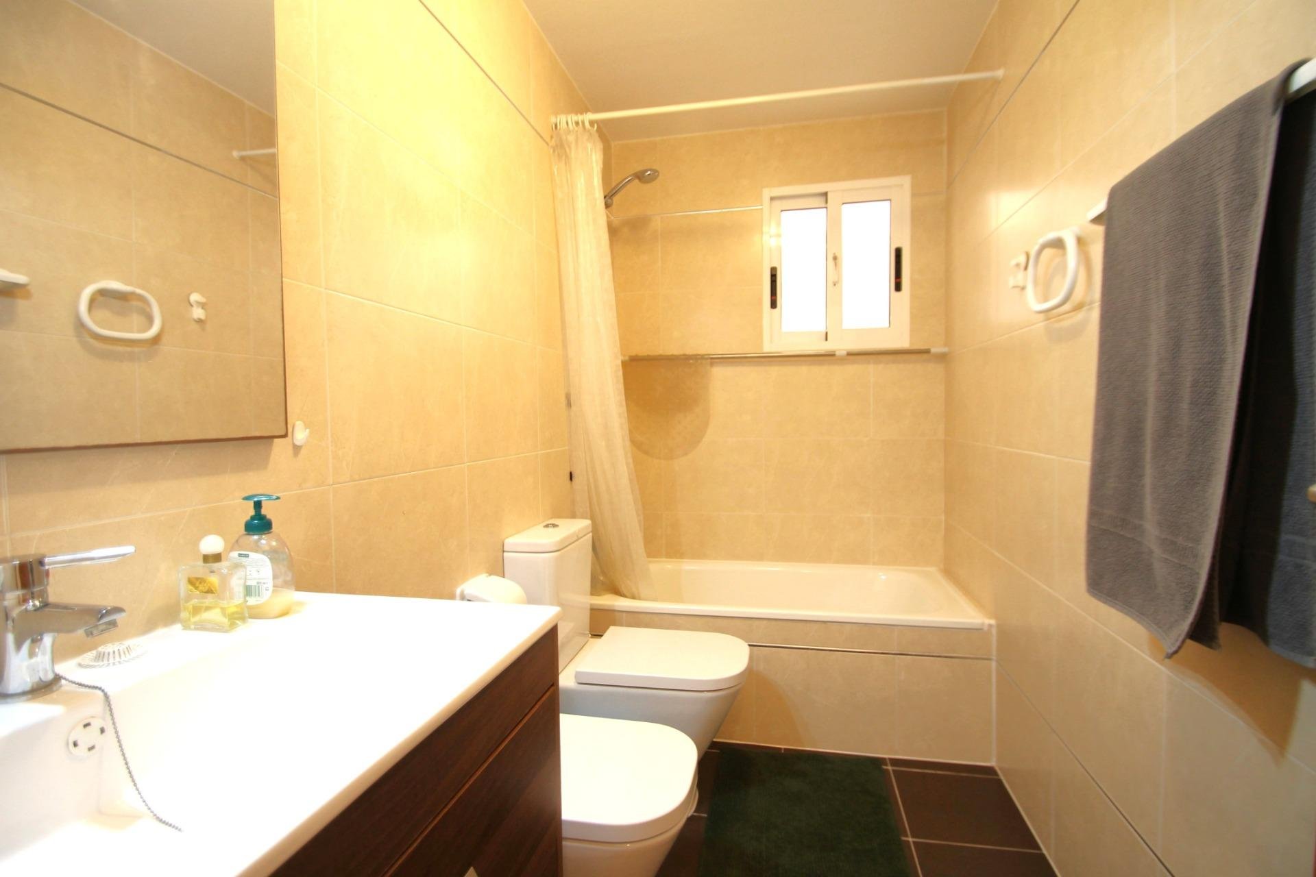 Reventa - Apartment -
Torrevieja - El Molino