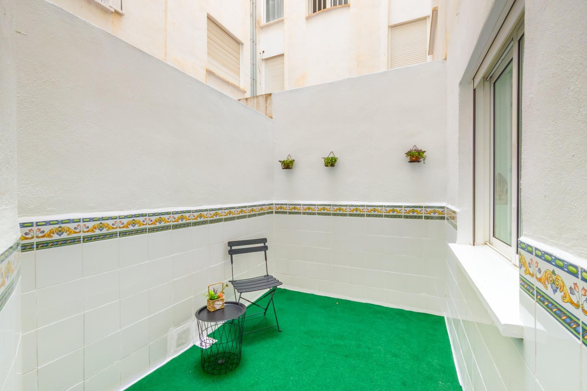 Reventa - Apartment -
Torrevieja - Estacion De Autobuses