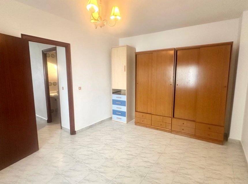 Reventa - Apartment -
Torrevieja - Estacion De Autobuses