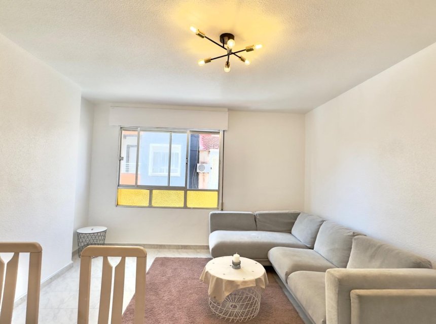 Reventa - Apartment -
Torrevieja - Estacion De Autobuses